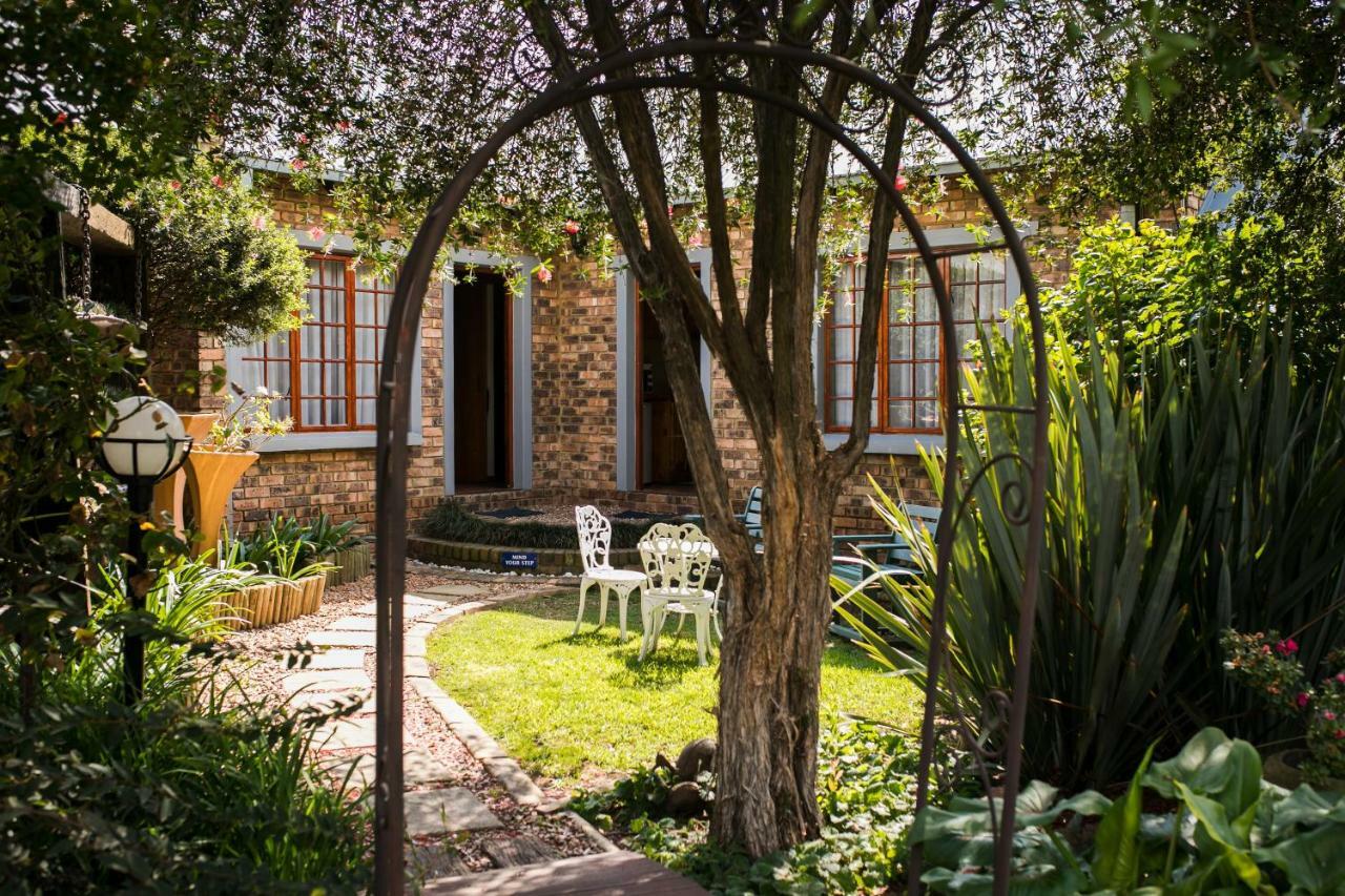 Van Dykshuis Guest House Хайделберг Екстериор снимка